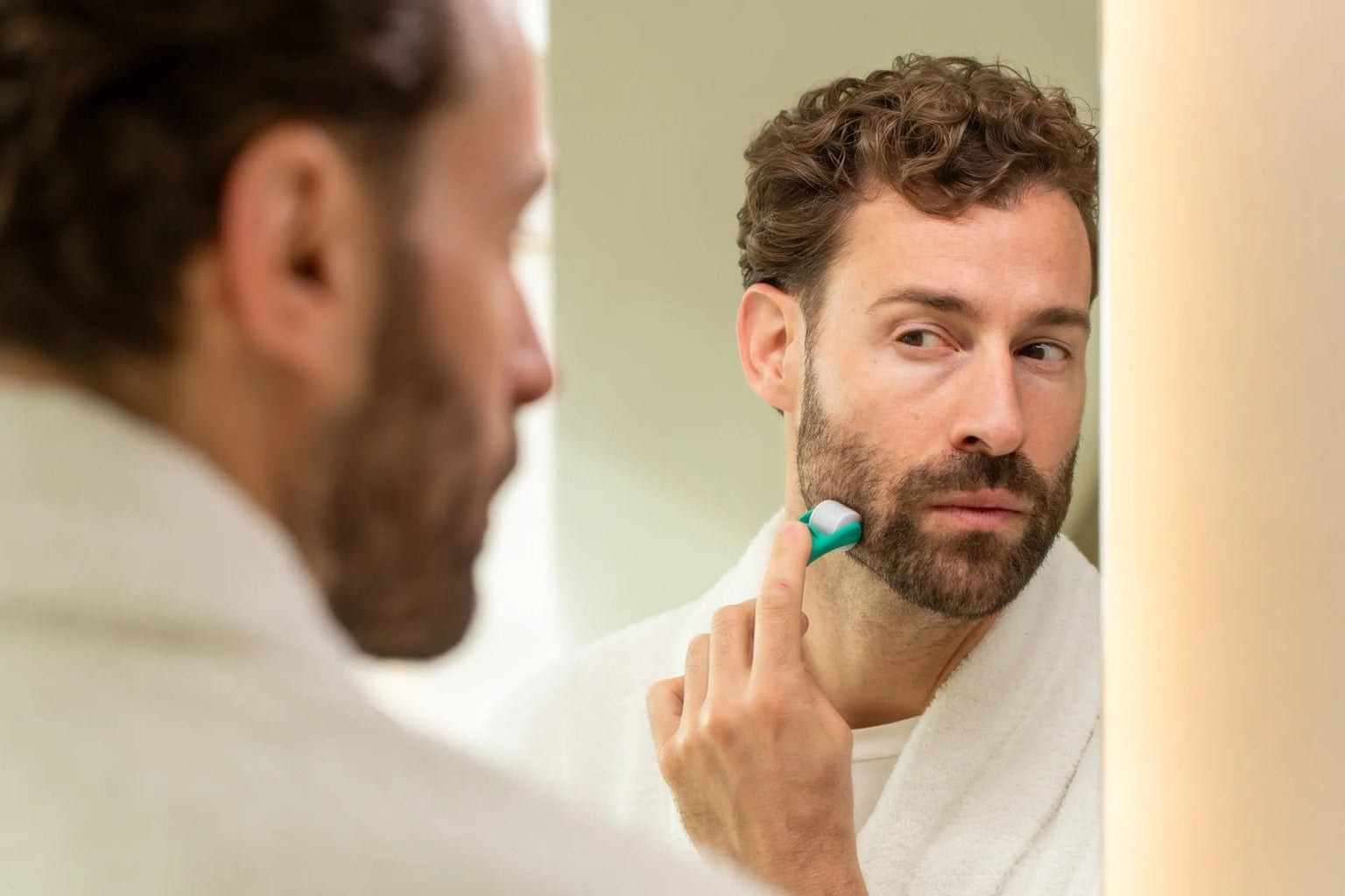 Effectiviteit onder de loep: Microneedling therapie met een dermaroller